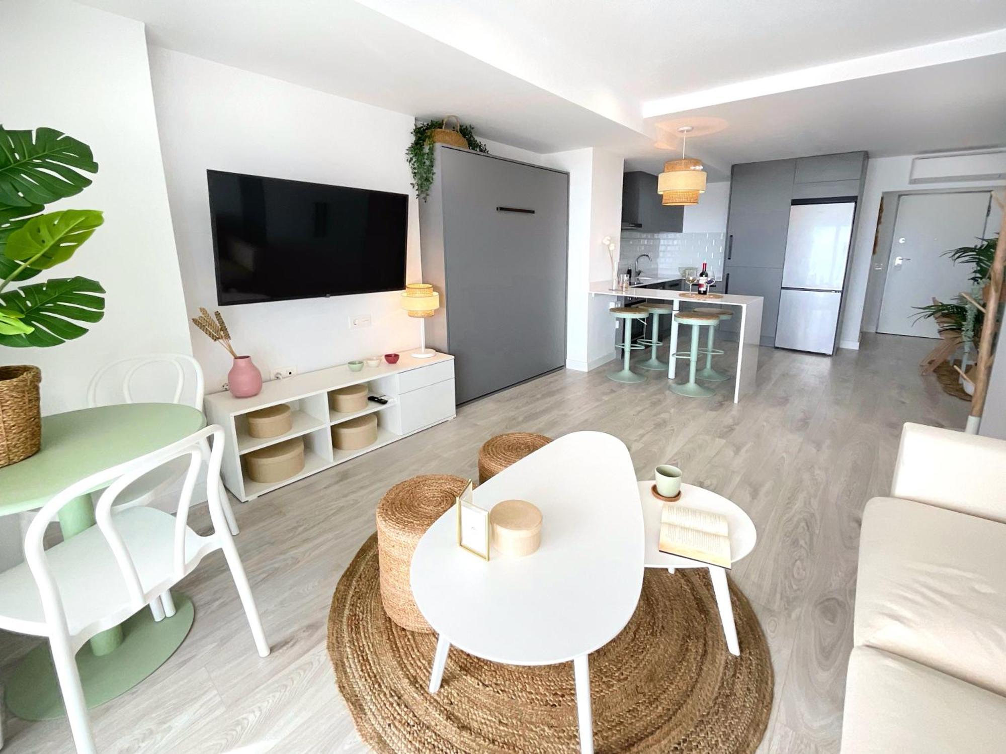 Cs7 Kaleria Suites Almeria Bagian luar foto